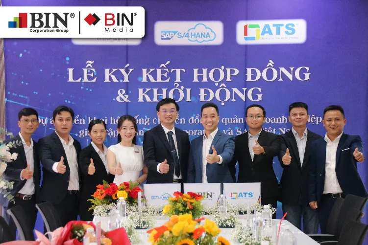Ông Lê Hùng Anh (thứ 5 từ trái sang) là CEO BIN Media, một thành viên của
Tập đoàn BIN Corporation Ông Lê Hùng Anh (thứ 5 từ trái sang) là CEO BIN Media, một thành viên của
Tập đoàn BIN Corporation