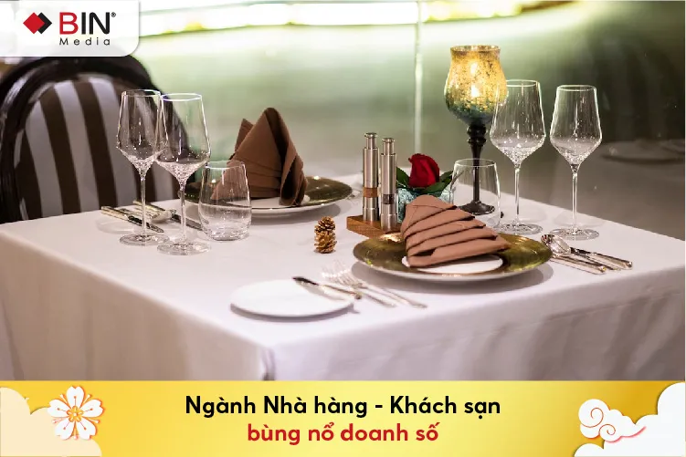  Nhà hàng - Khách sạn: Giai đoạn bùng nổ doanh số